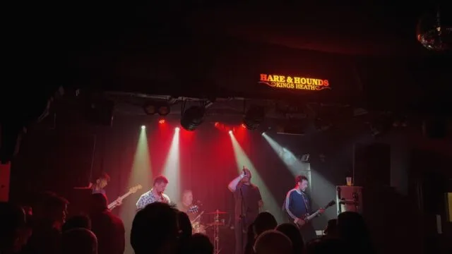 Still buzzing from last night!!!
To everyone who came down, sang your hearts out, and made that room what it was... thank you. It genuinely means everything to us. E
Playing (What’s the Story) Morning Glory? in full is no small thing. It’s an album that means so much to so many people (including us), and we just wanted to do it the justice it deserves.
Judging by the noise in that room... we think we got there.
Every chorus.... Every voice singing back at us...unreal!
Big love to every single one of you.
Same again soon?
#ThankYou #Oasis #MorningGlory #HareAndHounds #TheGo90s